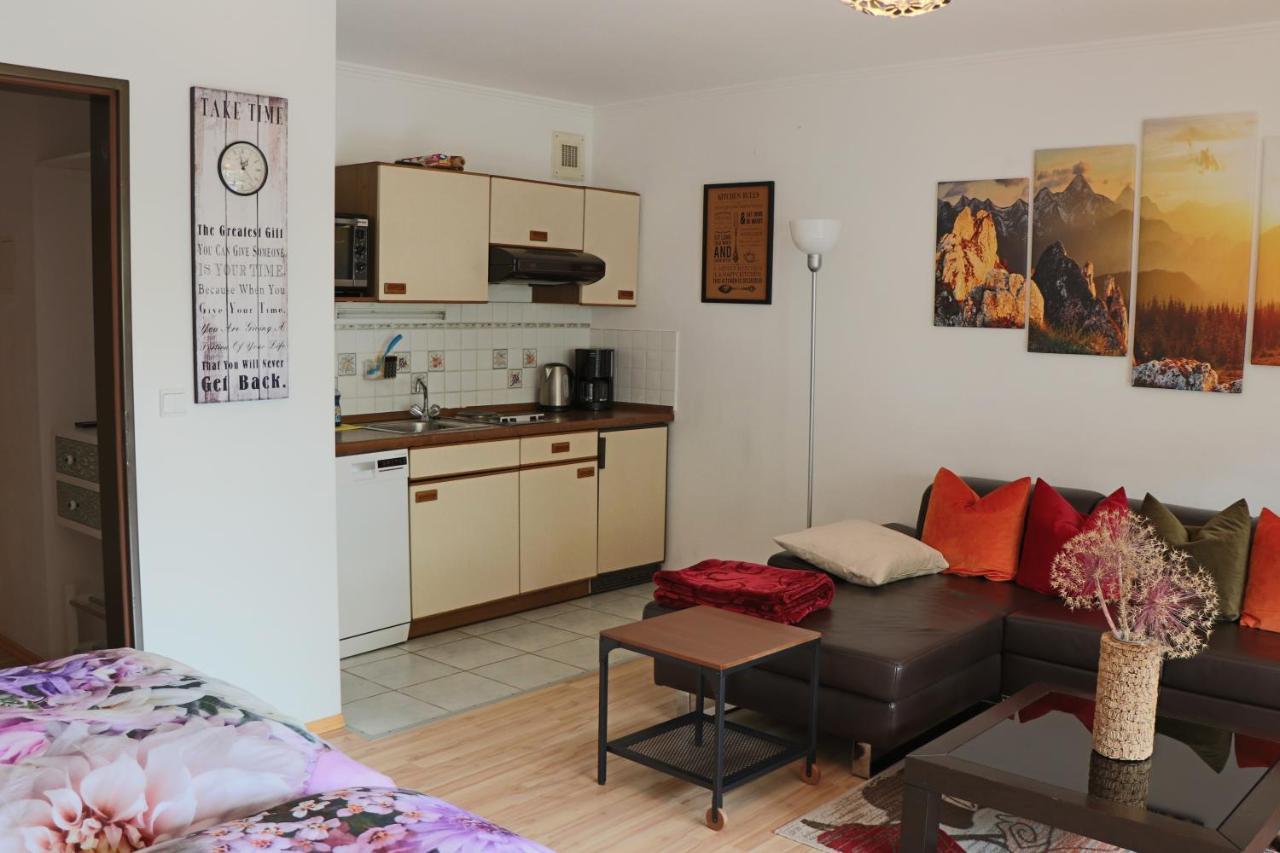 Apartment Anastasia Garmisch-Partenkirchen Exteriör bild